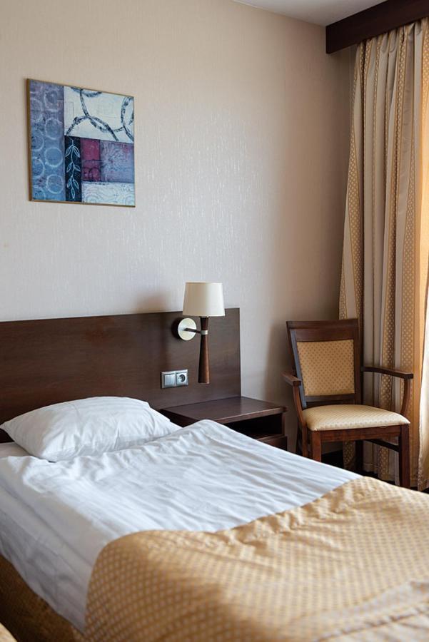Hotel Mop Olesnica Mala Kurowskie Chalupy Exterior foto